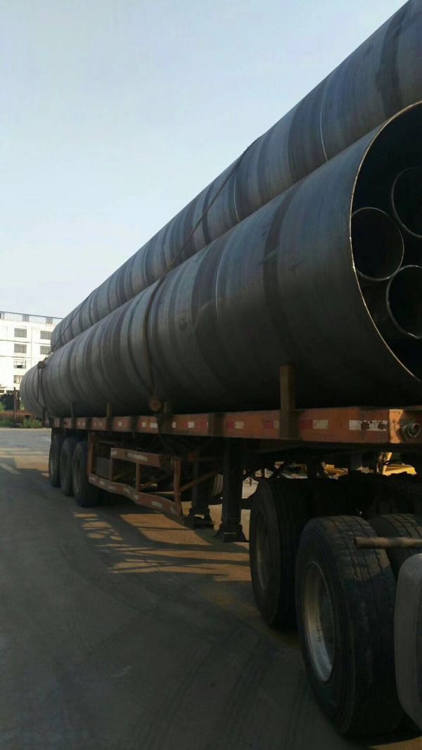 螺旋鋼管生產(chǎn)形成孔腔的原因是什么？